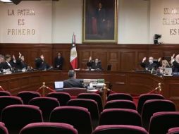 Los ministros Lenia Batres Guadarrama, Javier Laynez Potisek y Alberto Pérez Dayán, responsables de analizar los recursos, recomendaron que estos no fueran asumidos por la Corte, por lo que deberán resolverse en juzgados y tribunales locales. ESPECIAL