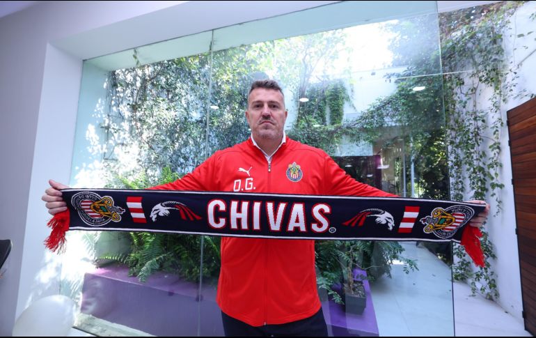 El español Óscar García Junyent arribó a la ciudad de Guadalajara para firmar contrato. IMAGO7.