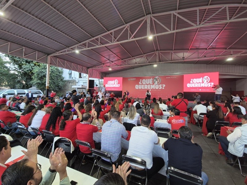 Laura Haro reconoció el trabajo de los diputados locales, presidentes municipales, regidores y la base del partido en Jalisco. EL INFORMADOR/O. González.