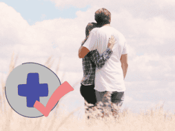 Desde su nacimiento, los bebés perciben el contacto de sus cuidadores. ESPECIAL/Imagen de StockSnap en Pixabay