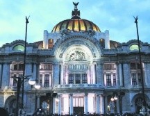 Con sus puertas abiertas al mundo, el Palacio de Bellas Artes continúa siendo un símbolo de orgullo y una joya del patrimonio mexicano. NTX / P. Sánchez