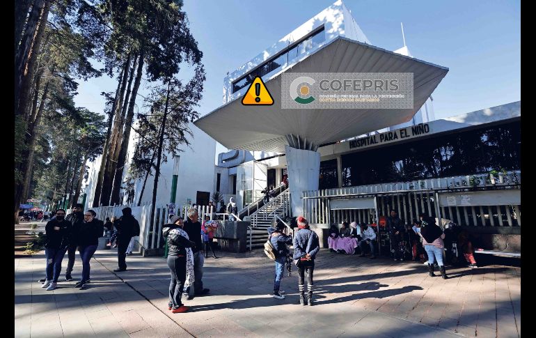 La Cofepris suspendió a una empresa nutricional después del brote sanitario ocurrido en hospitales y que causó el fallecimiento de 13 personas. SUN / EELG