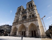 La catedral gótica, cuya construcción se inició hace más de 860 años, sufrió un devastador incendio el 15 de abril de 2019. Las imágenes del desastre dieron la vuelta al mundo. EFE / L. Marin