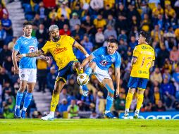 Las emociones se dejaron de lado en el Clásico Joven del jueves pasado, por lo que se espera que, para este próximo duelo, las acciones estén más intensas por las aspiraciones de ambas escuadras. IMAGO7.