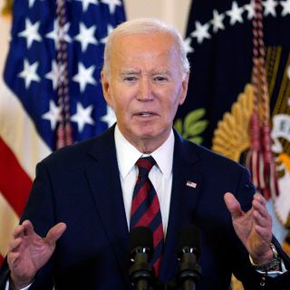Biden asegura que EU hablará con todas las facciones sirias para facilitar la transición