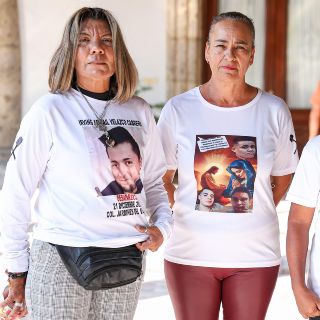 Acuerdan colectivos de desaparecidos reuniones mensuales y mesas de trabajo