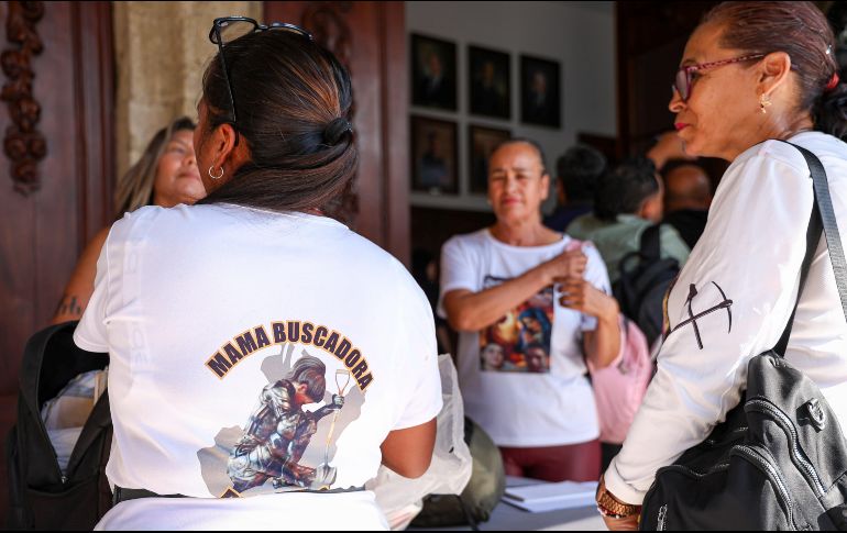 Familiares y líderes de colectivos de apoyo y búsqueda de personas desaparecidas aprobaron la intención del Gobierno de trabajar en el tema. EL INFORMADOR/H. Figueroa