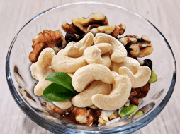 Las castañas de cajú también resultan ideales para quienes buscan controlar su peso, ya que contienen grasas saludables y proteínas que brindan una sensación de saciedad prolongada. EL INFORMADOR / O. Álvarez