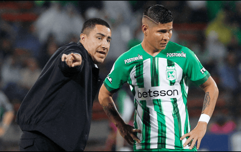 La ilusión de conseguir el primer título con el Atlético Nacional sigue intacta para el mexicano Efraín Juárez, quien apenas en su primera experiencia como director técnico, está a un partido de ganar la Copa Colombia. AFP / ARCHIVO
