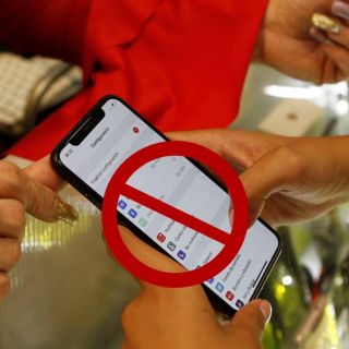 Si uso el celular en el trabajo, ¿me lo pueden prohibir?