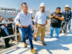 Pablo Lemus y autoridades de la Conagua realizaron una gira de trabajo para detallar las obras de saneamiento de la cuenca. ESPECIAL