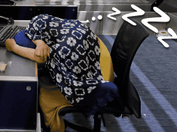 Dormir bien no es solo cuestión de apagar luces, sino también de apagar preocupaciones y tensiones. AP / ARCHIVO