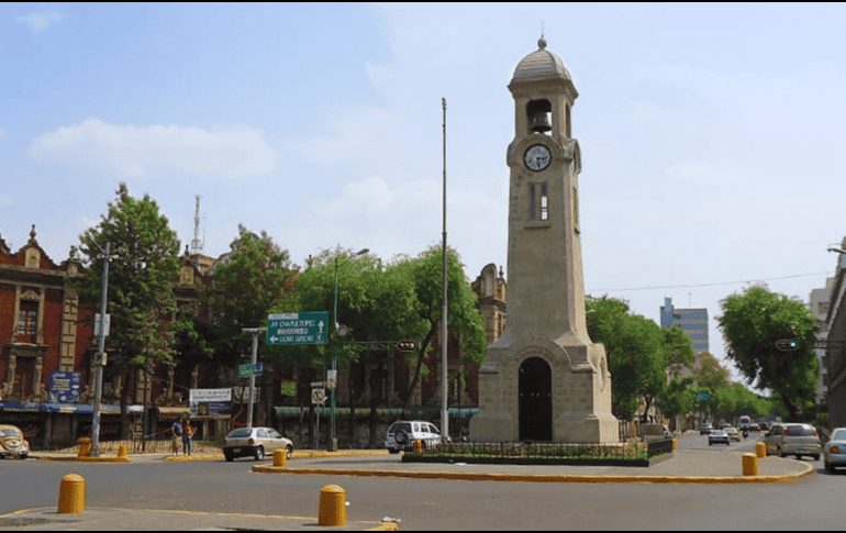 Esta avenida tiene más de 240 años de historia, y se refleja en los edificios y monumentos que la rodean. EFE / ARCHIVO