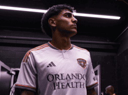 Facundo Torres, futbolista del Orlando City, estaría por llegar a Cruz Azul. X / @facutorresss y @OrlandoCitySC