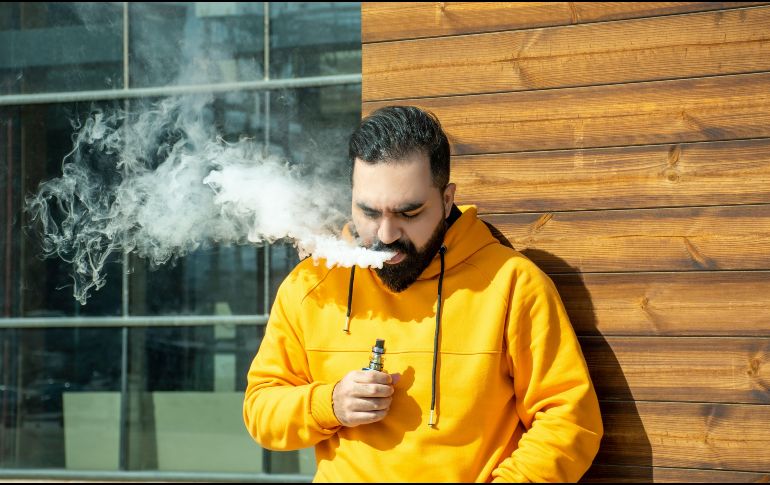 Este llamado a la acción refleja un esfuerzo coordinado para mitigar el impacto de productos que, aunque promocionados como alternativas menos nocivas, contienen compuestos químicos con efectos graves para la salud humana. UNSPLASH/mohamad hajizade