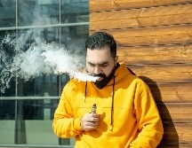 Este llamado a la acción refleja un esfuerzo coordinado para mitigar el impacto de productos que, aunque promocionados como alternativas menos nocivas, contienen compuestos químicos con efectos graves para la salud humana. UNSPLASH/mohamad hajizade