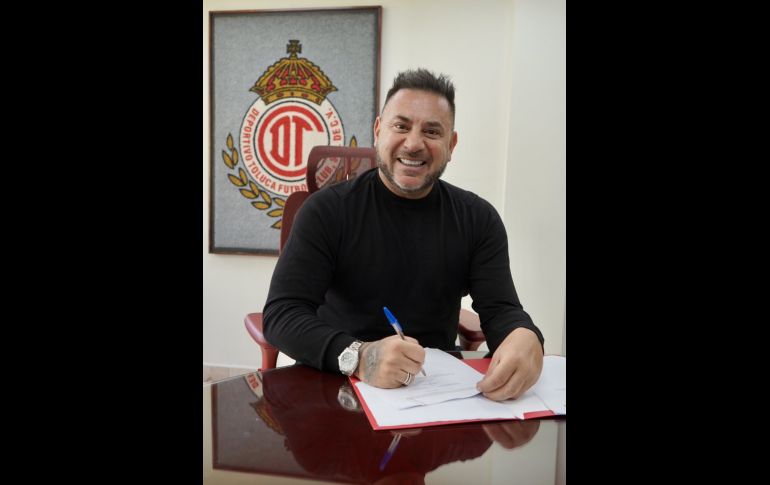 Antonio Mohamed regresa a dirigir en el futbol mexicano, donde ya ha sido campeón tres veces. X/TolucaFC