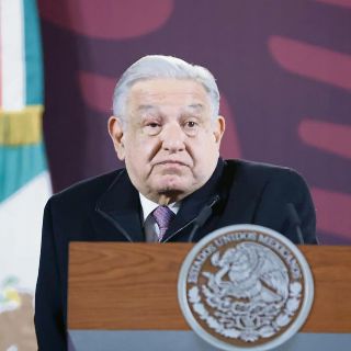 Riva Palacio le gana demanda a AMLO tras llamarlo “cretino desfachatado”