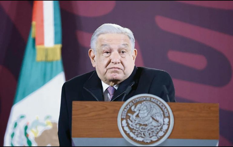 El ex presidente se molestó con el periodista, quien criticó a los “mercenarios youtuberos”. ESPECIAL