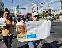 El contingente partió de la Rectoría General y caminó sobre avenida Juárez hasta el Palacio Legislativo. EL INFORMADOR / O. González