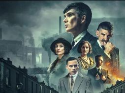 Con estos nuevos proyectos, Steven Knight no solo busca expandir el universo narrativo de los Shelby, sino también seguir desafiando los límites de lo que puede lograrse con una historia tan rica y multifacética. ESPECIAL/NETFLIX