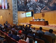 Ricardo Villanueva Lomelí, rector general, agradeció el apoyo del Congreso del Estado en la aprobación del presupuesto constitucional. EL INFORMADOR/Archivo