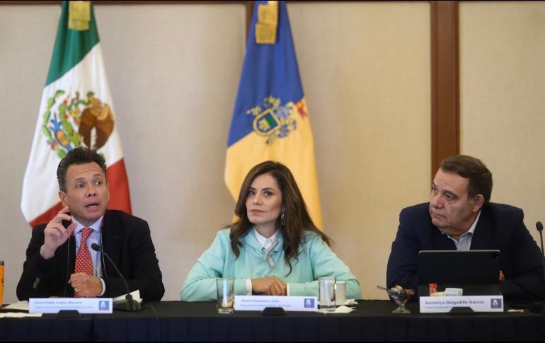 El gobernador pidió a los alcaldes metropolitanos robustecer las revisiones a motocicletas que estén fuera de la norma para inhibir los delitos de robo a persona. ESPECIAL/GOB. DE JALISCO