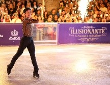 Como parte del Festival de Invierno Ilusionante esta noche fue inaugurada la pista de hielo por el patinador tapatío Donovan Carrillo. EL INFORMADOR / H. Figueroa
