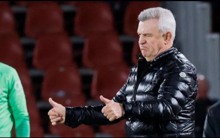 Aunque por ahora Javier Aguirre y su cuerpo técnico continúan al frente del proyecto, la salida de “La Bomba” Rodríguez deja en el aire muchas interrogantes sobre el rumbo de la Selección Mexicana y del futbol nacional en general. EFE / ARCHIVO