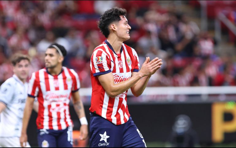 Jesús Orozco Chiquete se unió a la lista de futbolistas del Guadalajara que han tenido diferencias con la directiva ante el interés de salir de la institución. IMAGO7.