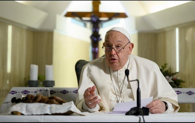 Por otro lado, tras el Ángelus, Francisco también abogó porque 