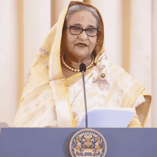 Bangladés solicita la extradición de la exprimera ministra, Hasina, para juzgarla