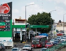Los antiguos precios ya no volverán, debido al fin de los estímulos que aplicaba Hacienda. Hoy, en promedio, las gasolinas cuestan tres pesos más cada litro, que en diciembre del año pasado. ESPECIAL