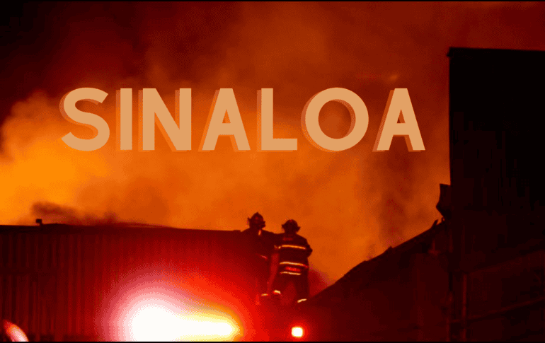 Sobre la pequeña que falleció en el interior de la dulcería, el cuerpo aún no ha sido rescatado, puesto que los bomberos enfrían el negocio que quedó destruido por el intenso fuego. SUN / ARCHIVO