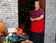 La chef Maru Toledo posa durante una entrevista con EFE en Guadalajara. EFE/ Francisco Guasco