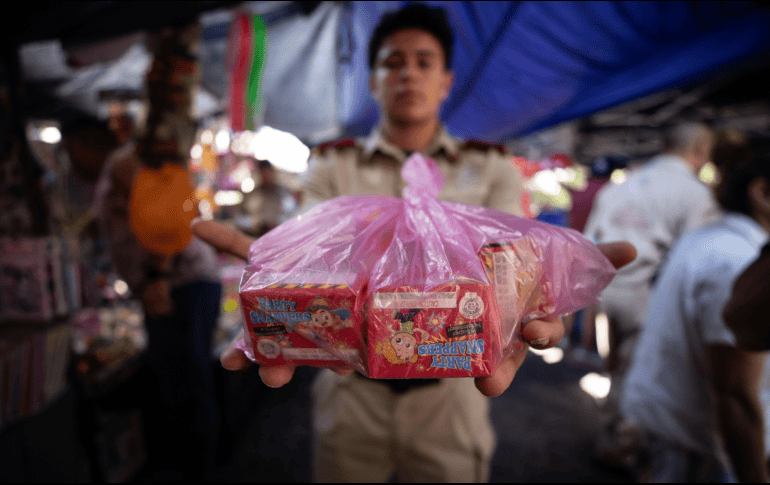 Las denuncias por el uso o comercialización de pirotecnia se reciben a través del 911. CORTESÍA