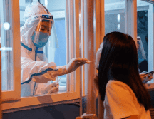 Se estima que la circulación real del virus podría ser hasta 20 veces mayor de la calculada oficialmente. EFE / ARCHIVO