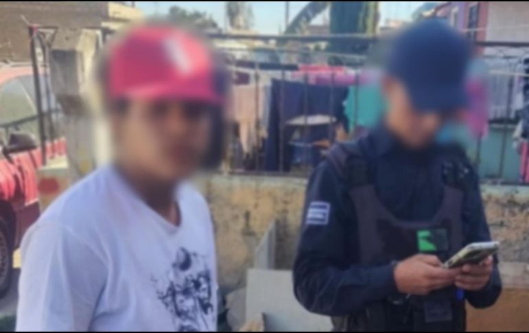 Los policías municipales, en coordinación con el sistema de videovigilancia C4 Tlajomulco, lograron localizar a la víctima en buen estado de salud deambulando en las inmediaciones de su casa. ESPECIAL