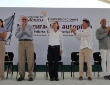 Además de las becas, se destinarán  770 millones para arreglar 2 mil 300 escuelas y 113 planteles de educación media superior. ESPECIAL