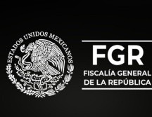 La indagatoria precisa que la alcaldesa permitió que una manta fuera colocada en la plaza, a unos metros de la presidencia municipal. ESPECIAL / FGR
