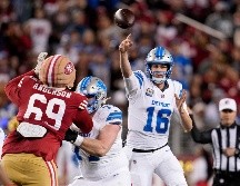 Jared Goff lanzó para 303 yardas con tres pases de anotación sin intercepciones. AP/G. Vásquez