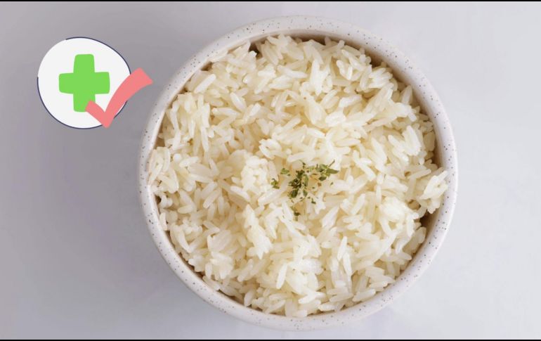 El arroz blanco es una fuente valiosa de carbohidratos esenciales para proporcionar energía al cuerpo.ESPECIAL/Pexels y Canva