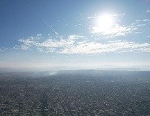 La Semadet pide a la población no hacer actividades al aire libre, evitar quemas de fogatas, cerrar puertas y ventanas, así como disminuir el uso del vehículo. EL INFORMADOR/ A. Navarro