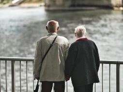 La clave para alargar la vida está en incluir alimentos ricos en fibra como base de tu desayuno. ESPECIAL/ Foto de Sheggeor laker en Unsplash