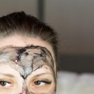 Resuelve tu problema de acné con la "hierba del soldado"