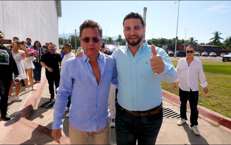 Pablo Lemus y Luis Ernesto Munguía. El gobernador y el presidente municipal de Puerto Vallarta anunciaron inversiones. X/PabloLemusN