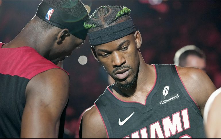 Jimmy Butler ha declarado que ya no disfruta jugar al basquetbol mientras lo hace en Miami. AP/L. Sladky