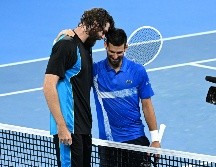 Djokovic aplaudió el brillante estilo de juego de Opelka. EFE/D. England