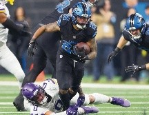 Jahmyr Gibbs (#26) tuvo una actuación de cuatro anotaciones, llegando a 20 en la temporada y así convertirse en el jugador con más touchdowns esta campaña. AFP/G. Shamus
