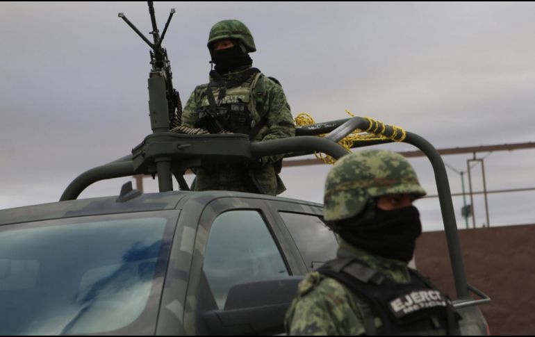 La Secretaría de la Defensa Nacional (Defensa) lanzó un comunicado informando que 540 integrantes del Ejército y Guardia Nacional fueron llamados para fortalecer la seguridad en los estados de Baja California, Sinaloa y Guanajuato. SUN/ARCHIVO